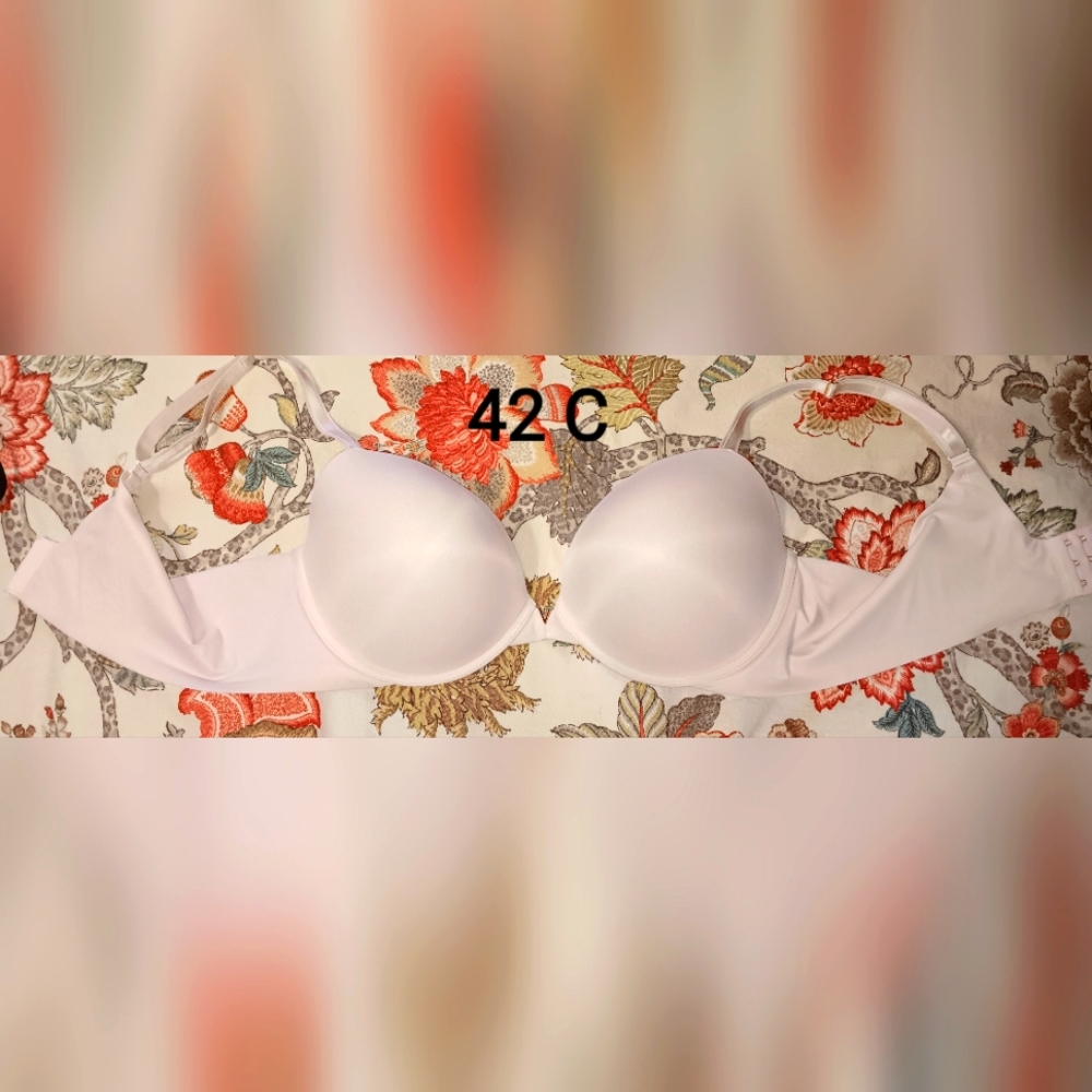 42C Victoria's Secret Push up bra